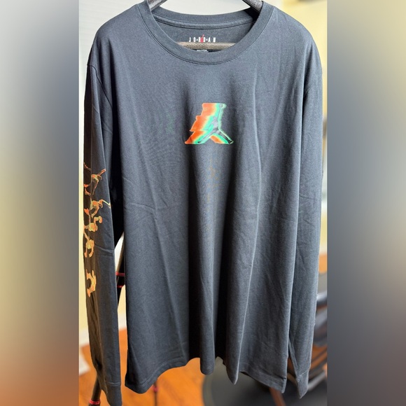 Jordan Other - Beautiful Jordan Long Sleeve Top!!!